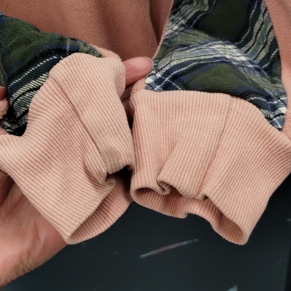 Entro Peach Fleece Pullover Sweater with Green Plaid Accents Cabincore Size M - Picture 10 of 16